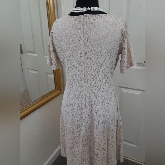 Nude lade short sleeve fit & flare midi dress - Picture 6 of 6